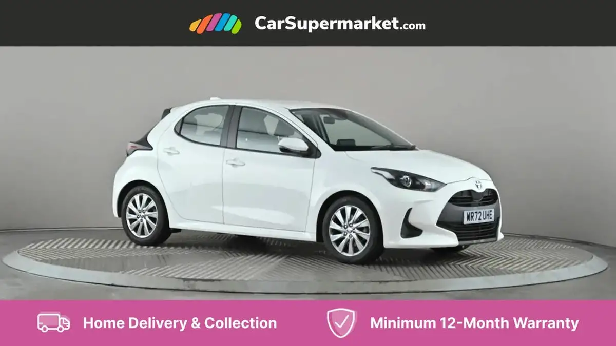2022-toyota-yaris-15-vvt-i-icon-big-0