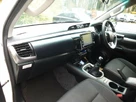 2021-toyota-hi-lux-24d-4d-invincible-150hpeu6d-small-19