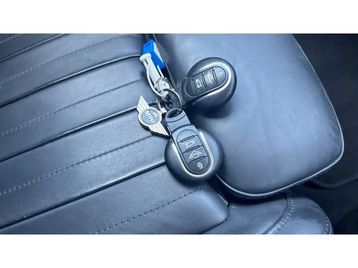 2020-mini-cooper-15-cooper-exclusive-hatchback-3d-auto-big-19