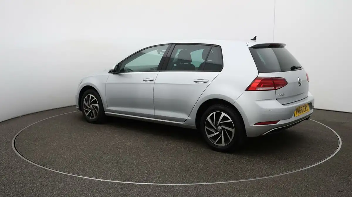 2019-volkswagen-golf-sv-16tdi-match-edition-big-60