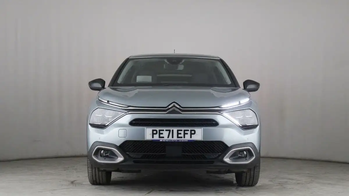 2021-citroen-c4-12-puretech-shine-130ps-big-1