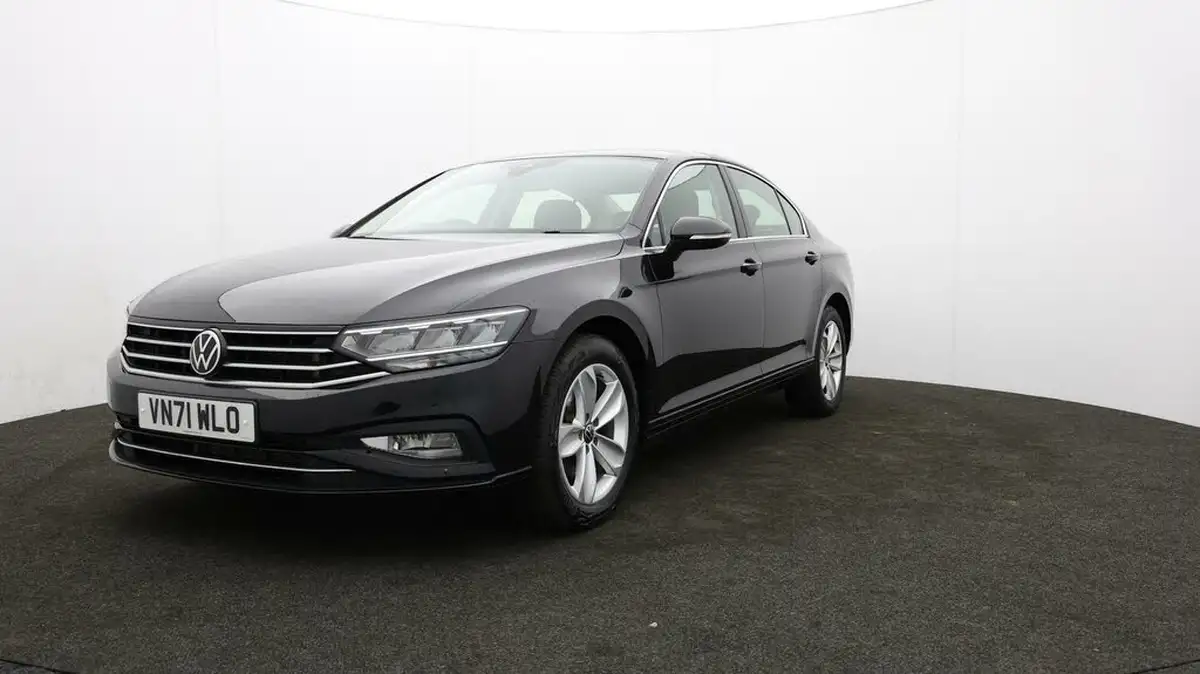 2021-volkswagen-passat-20tdi-se-nav-150ps-saloon-4d-dsg-big-57
