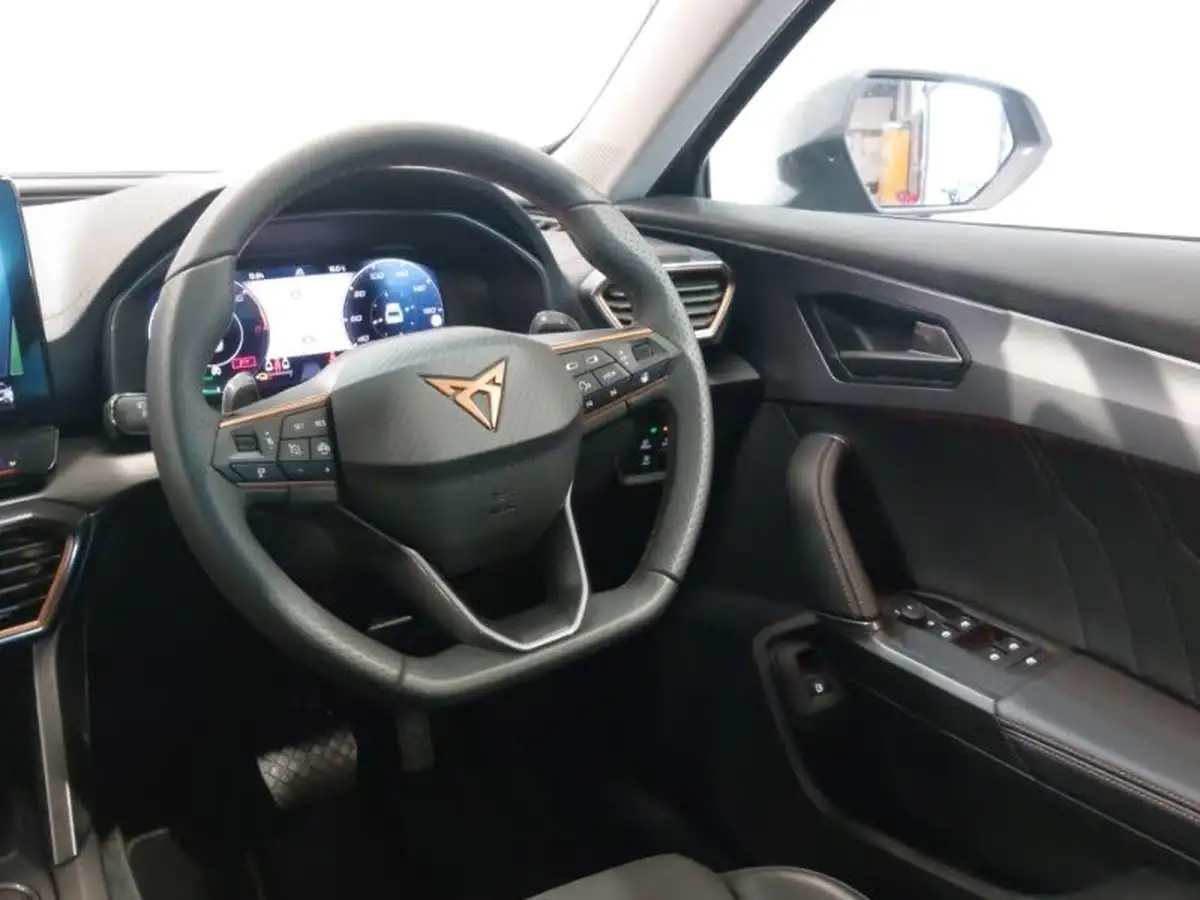 2024-cupra-formentor-14-e-hybrid-v1-big-10
