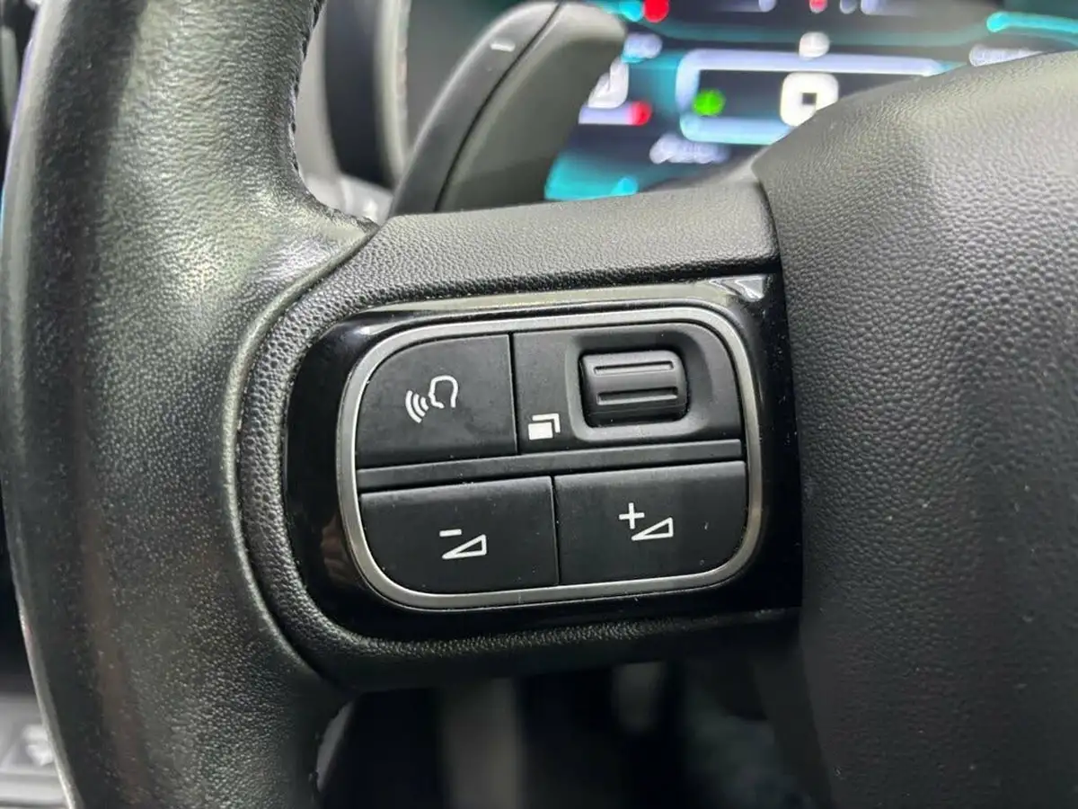 2020-citroen-c5-aircross-15bluehdi-flair-eat8-big-24