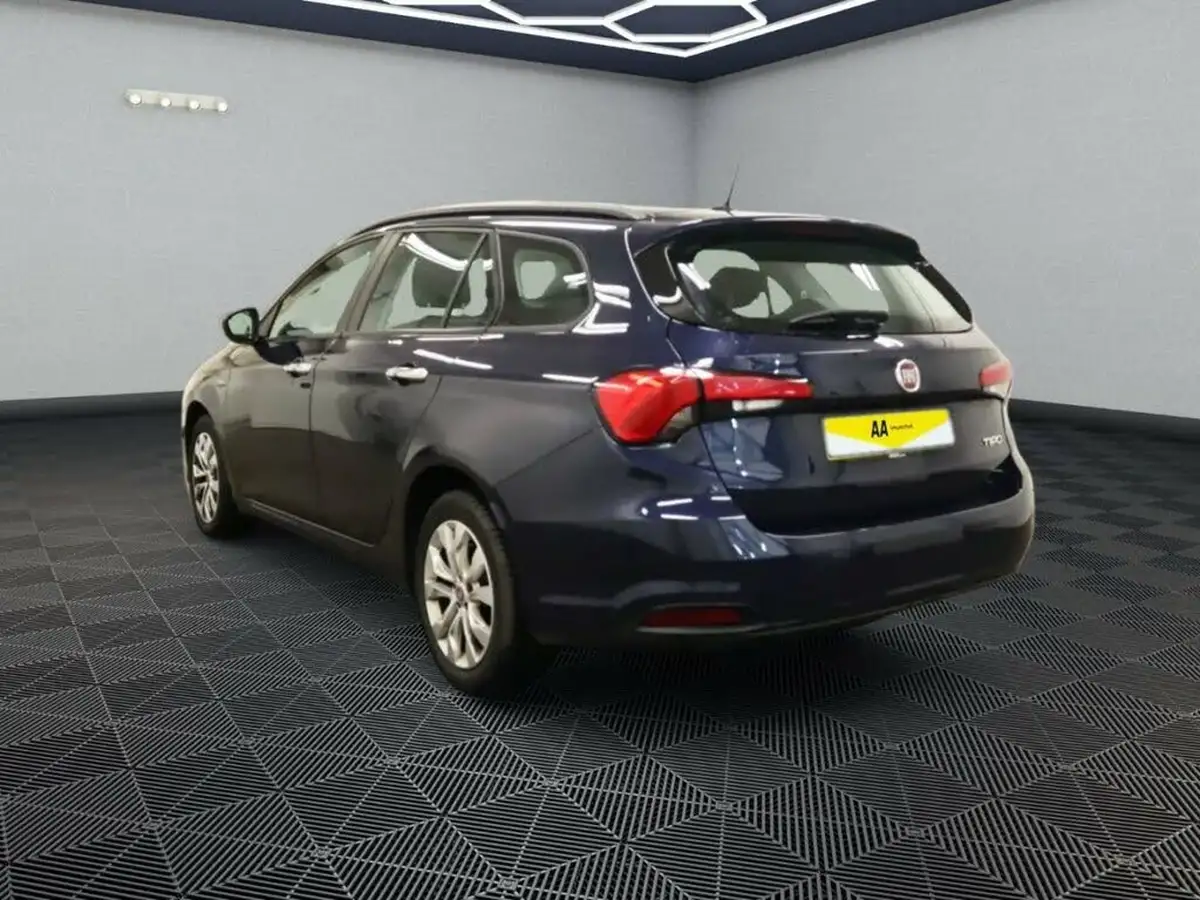 2016-fiat-tipo-14-tjet-easy-plus-station-wagon-big-4