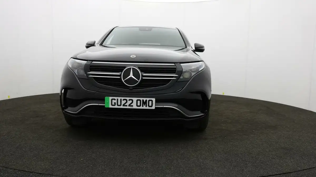 2022-mercedes-benz-eqc-e-eqc-400-amg-line-big-1