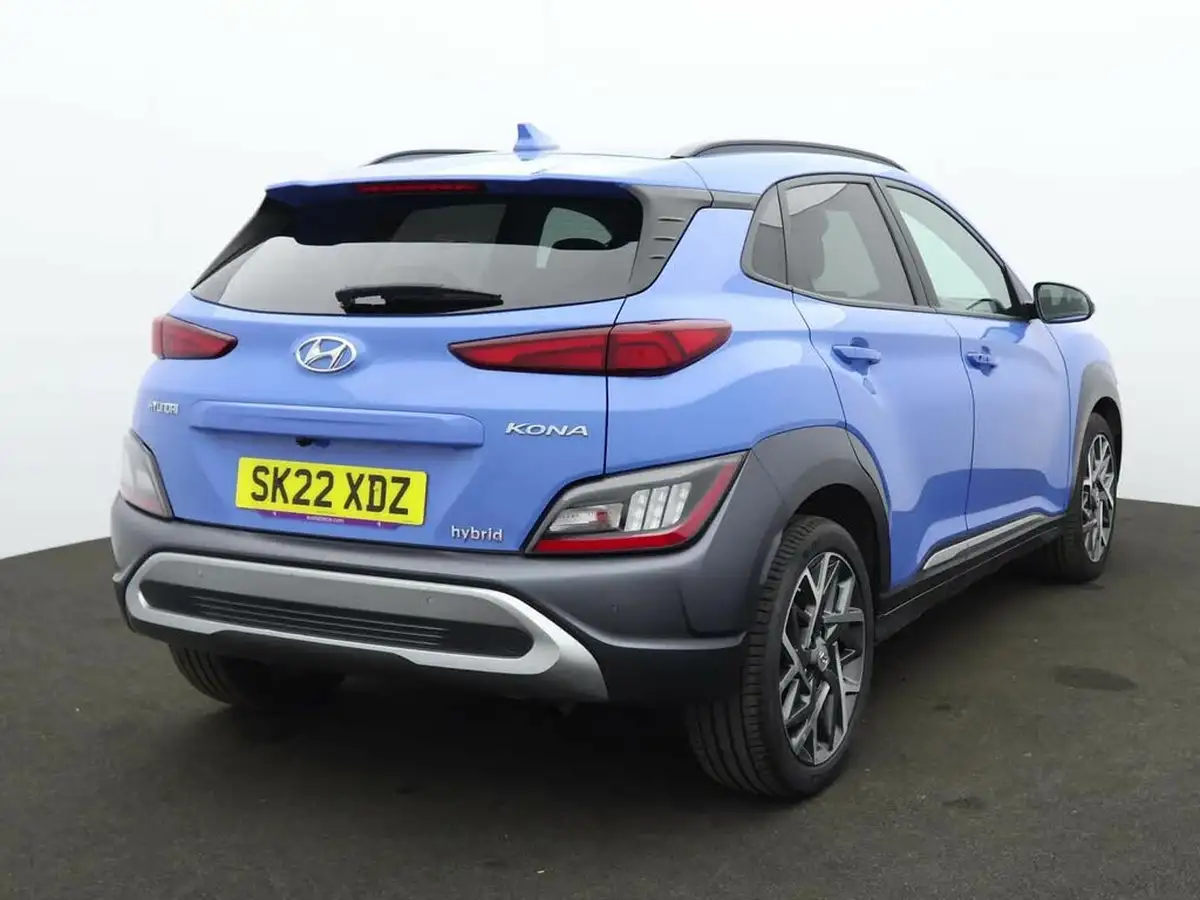 2022-hyundai-kona-16-gdi-premium-big-5