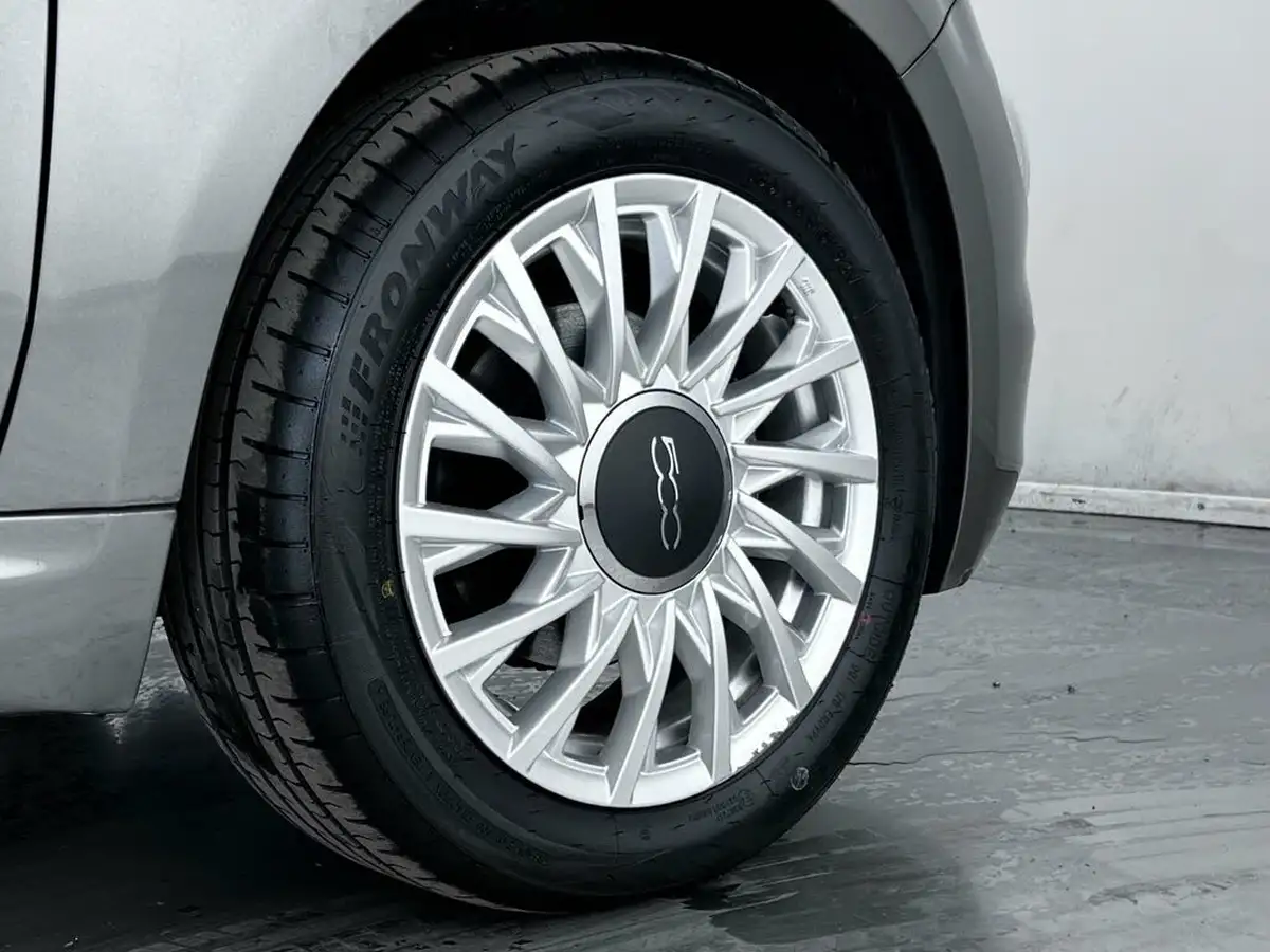2016-fiat-500-12-lounge-dualogic-big-11