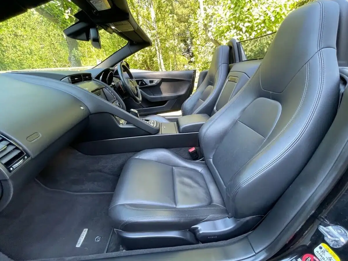 2017-jaguar-f-type-30-v6-sc-s-convertible-auto-big-42
