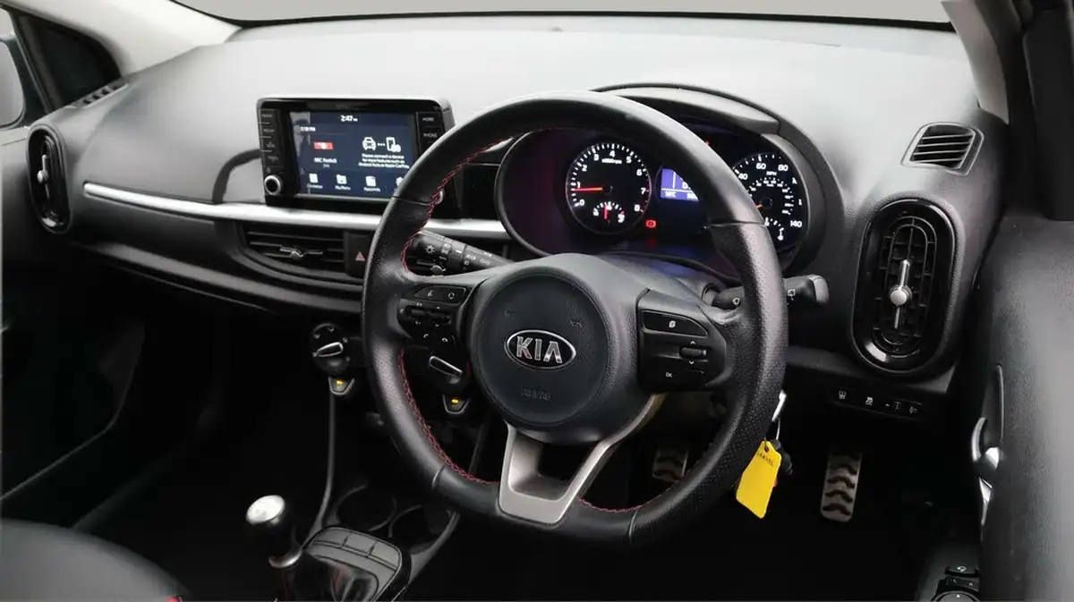 2019-kia-picanto-125-gt-line-big-9