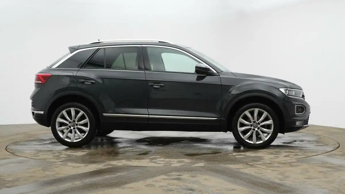 2021-volkswagen-t-roc-15-tsi-sel-big-3