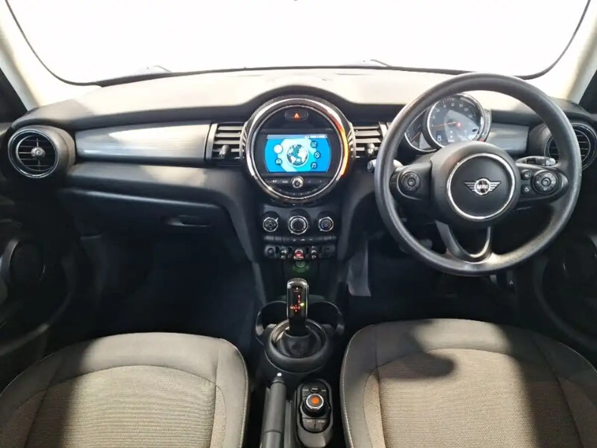 2020-mini-countryman-15-cooper-classic-auto-big-2