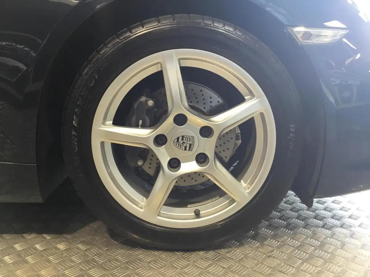 2014-porsche-boxster-27-pdk-big-8