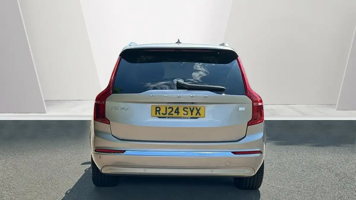 2024-volvo-xc90-20-t8-ultimate-dark-big-6