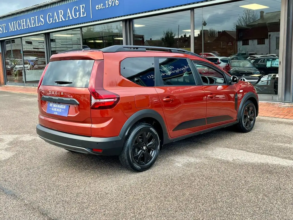 2023-dacia-jogger-10-tce-extreme-se-big-7