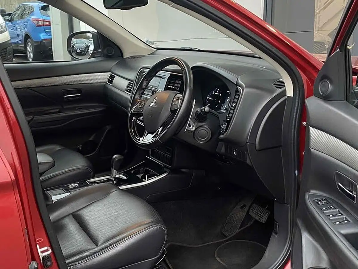 2018-mitsubishi-outlander-22di-d-3-auto-big-23