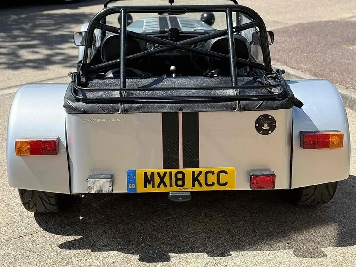 2018-caterham-seven-big-13