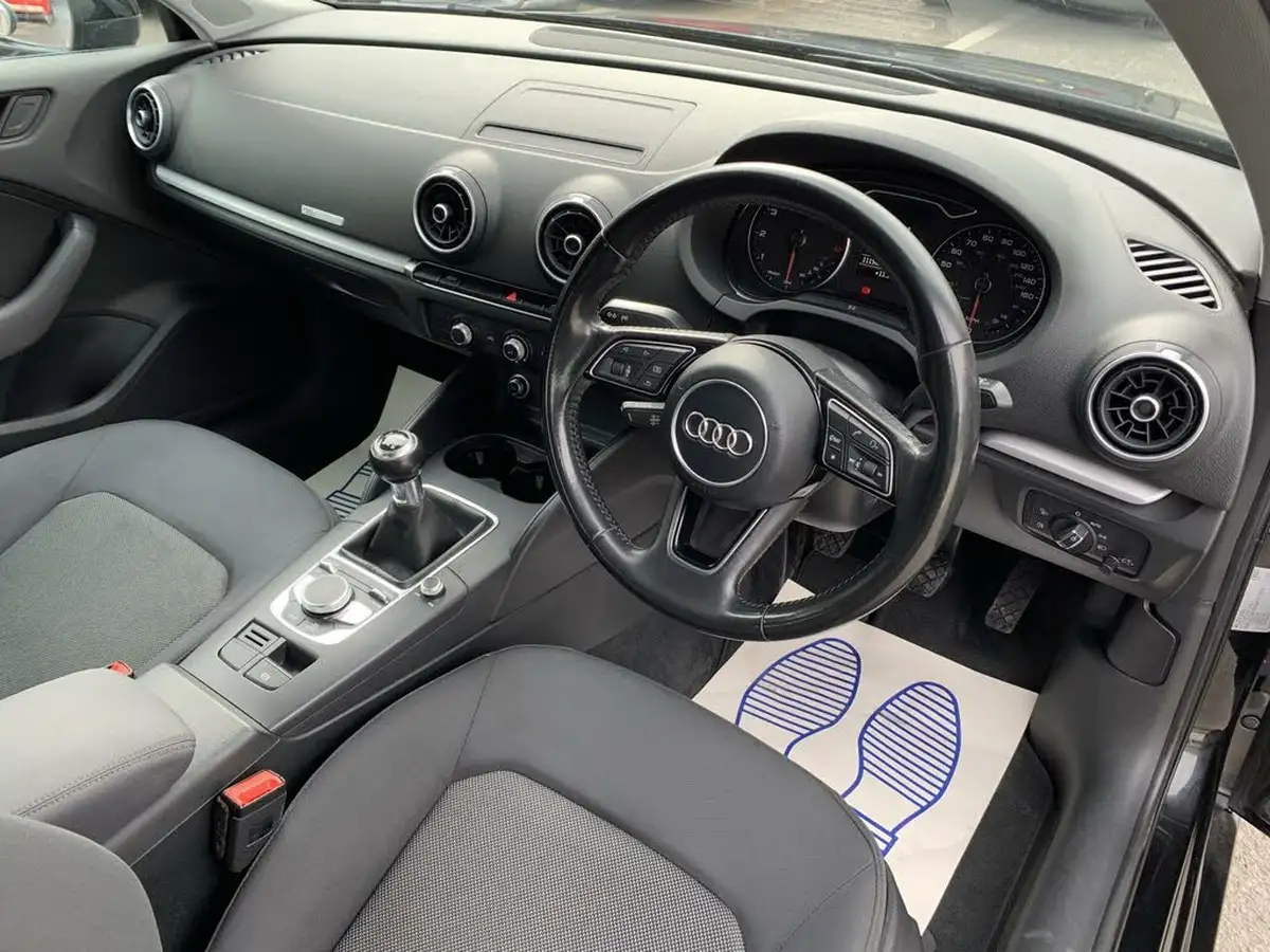 2017-audi-a3-10-tfsi-se-sportback-5d-big-10