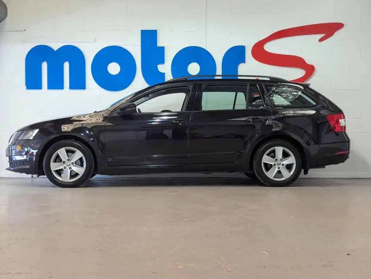 2019-skoda-octavia-15-tsi-se-estate-dsg-big-2