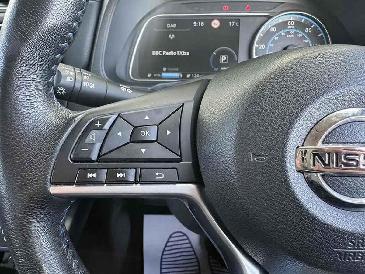 2020-nissan-leaf-e-n-connecta-big-34