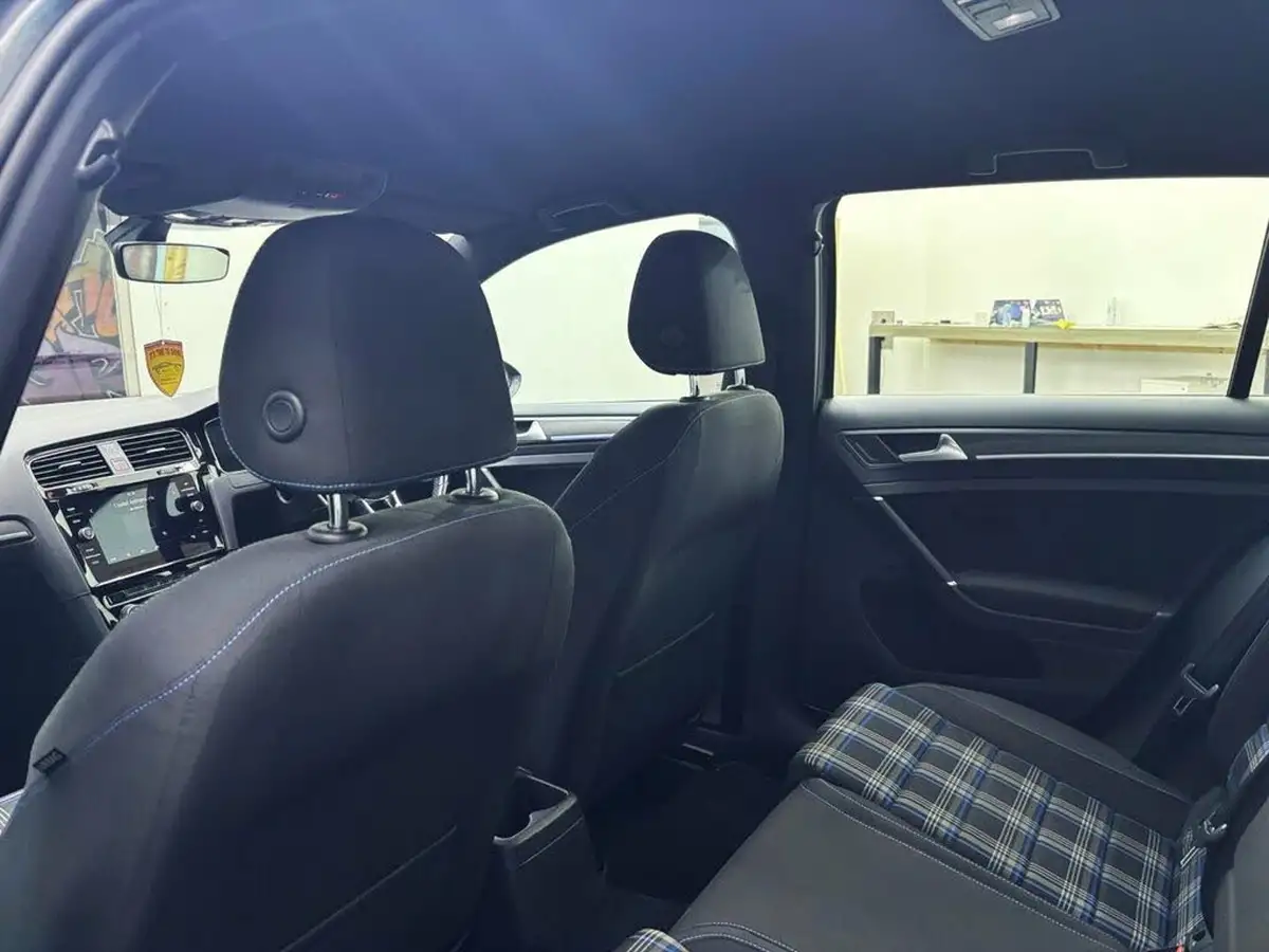 2020-volkswagen-golf-14-tsi-gte-204ps-big-30