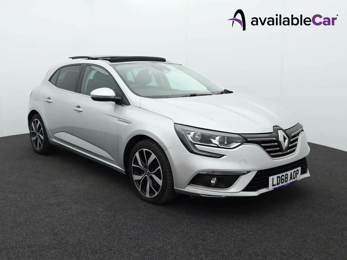 2018-renault-megane-13-tce-iconic-hatchback-big-0