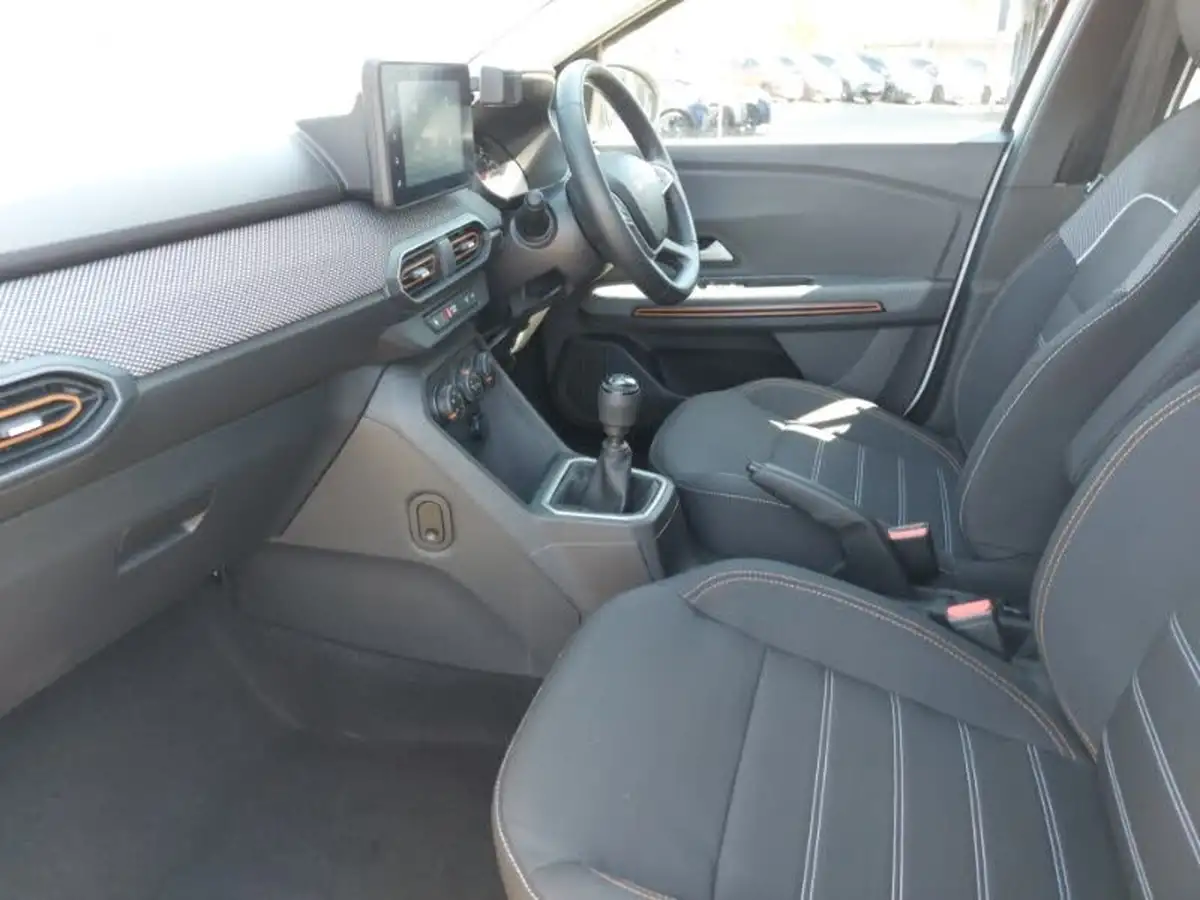 2023-dacia-sandero-stepway-10-tce-expression-90bhp-big-4