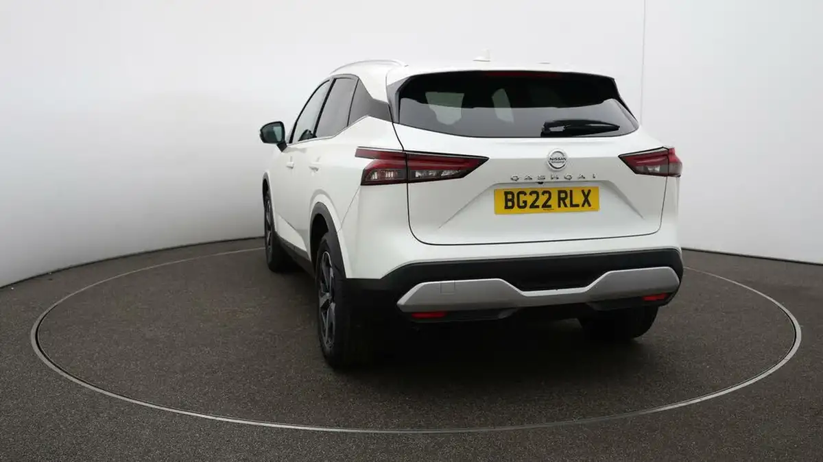 2022-nissan-qashqai-13-dig-t-n-connecta-140ps-big-60