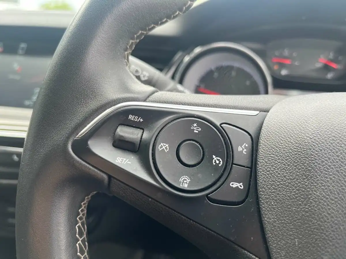 2021-vauxhall-insignia-grand-sport-15-turbo-d-sri-nav-big-28