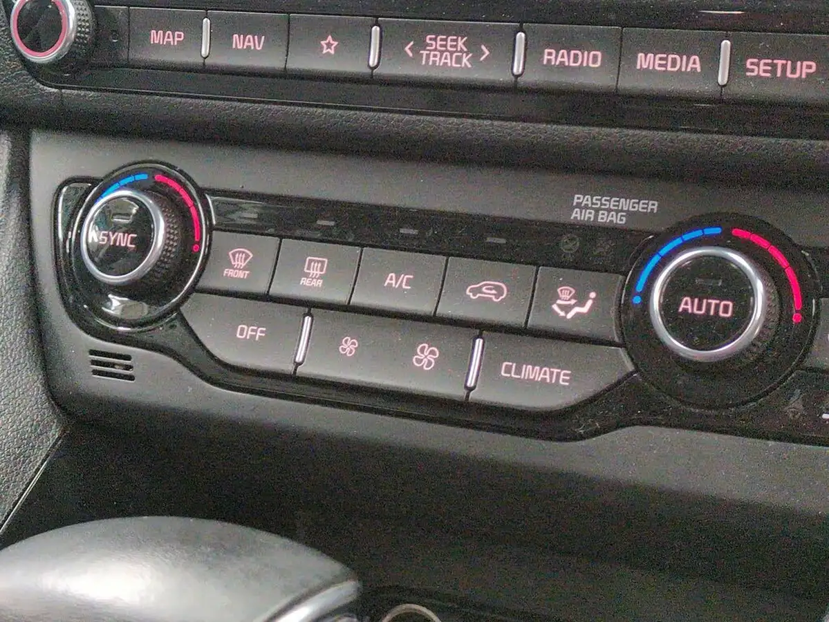 2021-kia-niro-16-gdi-3-big-16