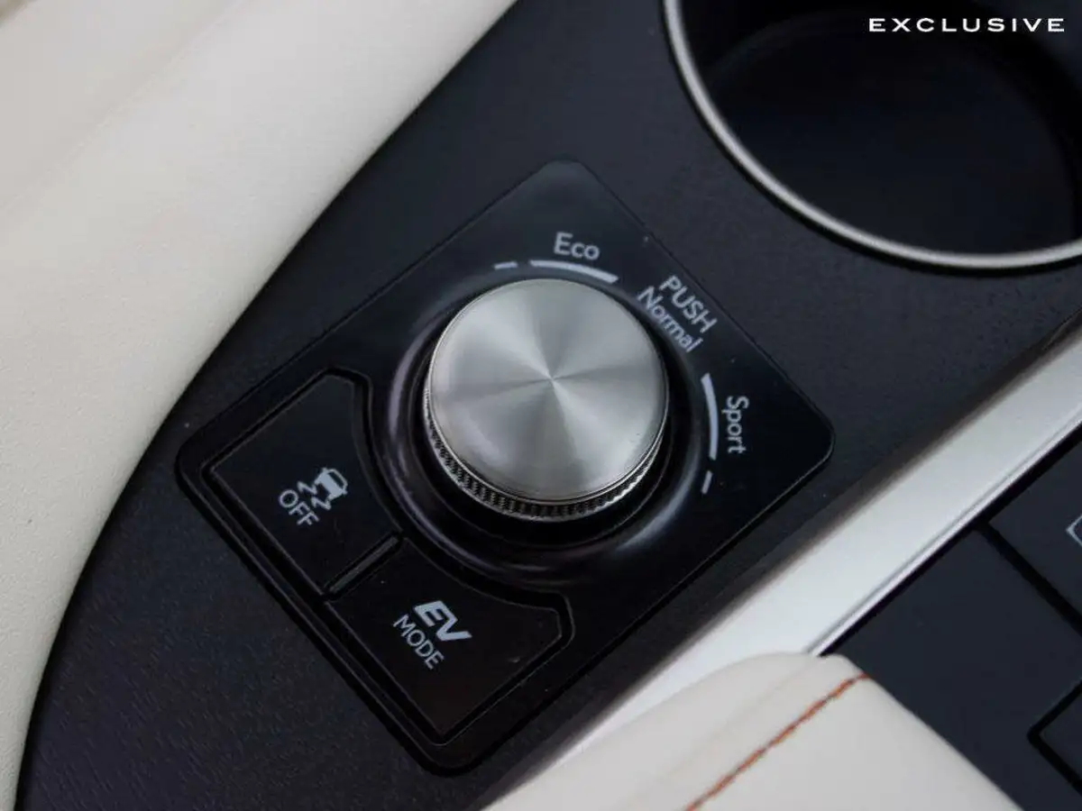 2022-lexus-rx-450h-35-rx-big-19