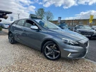 2015-volvo-v40-20td-d2-r-design-lux-nav-small-0