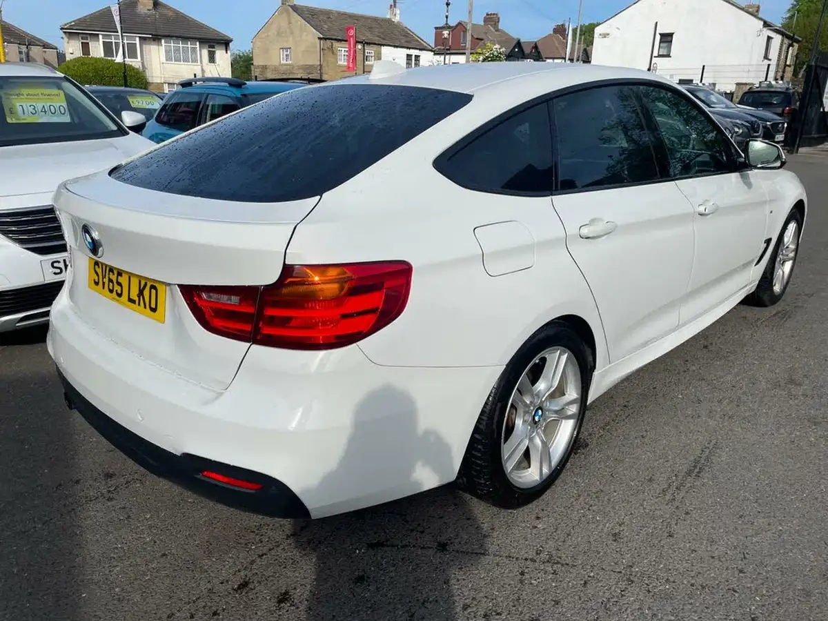 2015-bmw-3-series-20-320i-xdrive-m-sport-gt-big-6