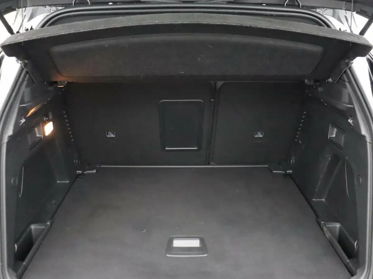 2021-peugeot-3008-suv-12-puretech-gt-big-18
