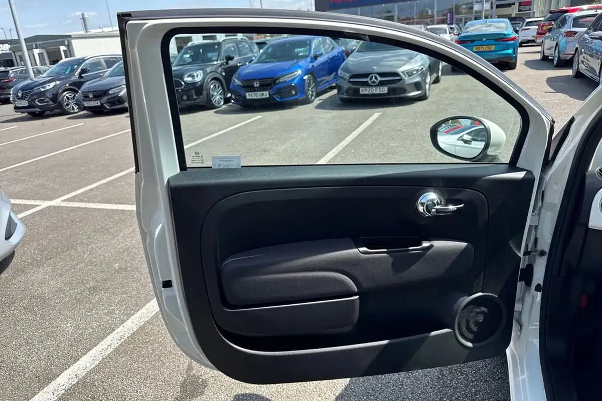 2019-fiat-500-12-lounge-ss-dualogic-big-30