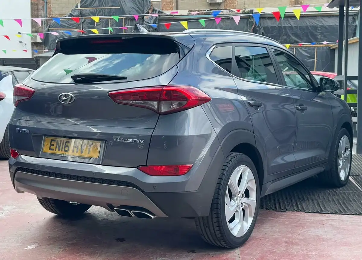 2016-hyundai-tucson-20crdi-blue-drive-premium-big-23
