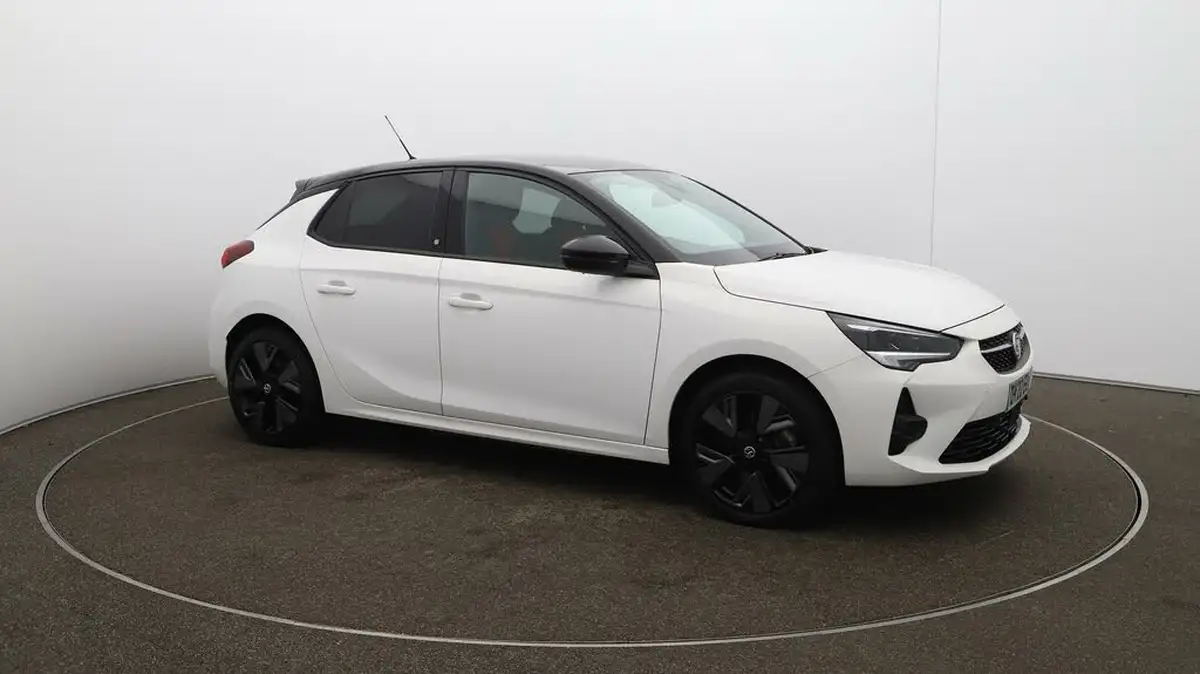 2022-vauxhall-corsa-e-sri-premium-big-36