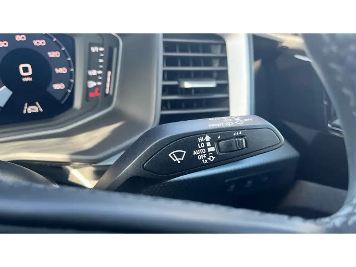 2022-audi-a1-10-30-tfsi-sport-s-tronic-big-22