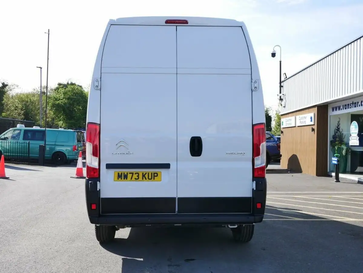 2023-citroen-relay-22bluehdi-35-l3h3-enterprise-edition-big-19