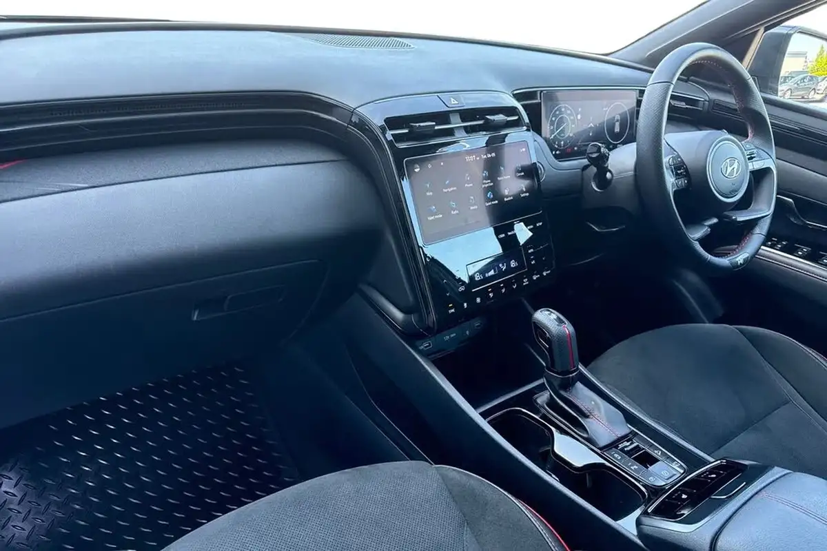 2023-hyundai-tucson-16-t-gdi-n-line-150ps-48-volt-mhev-dct-big-13