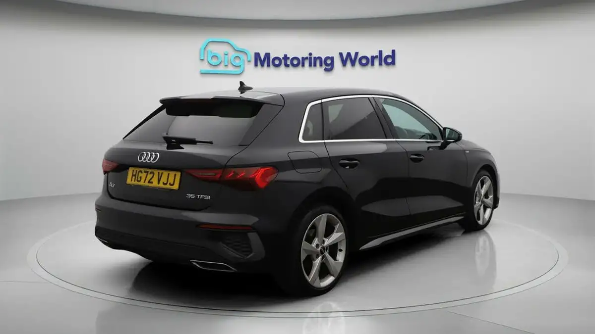 2023-audi-a3-15-35-tfsi-s-line-sportback-5d-big-7