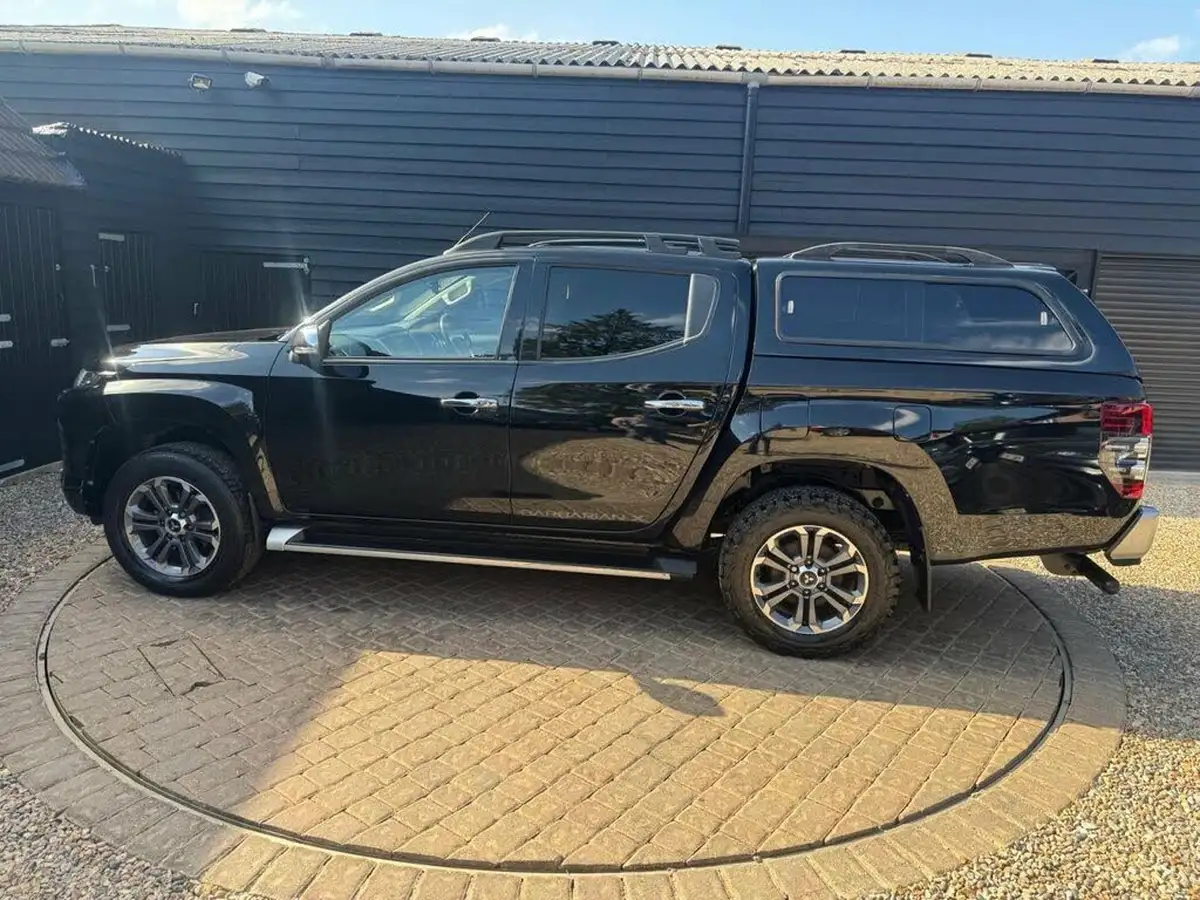 2019-mitsubishi-l200-22di-d-barbarian-x-big-5