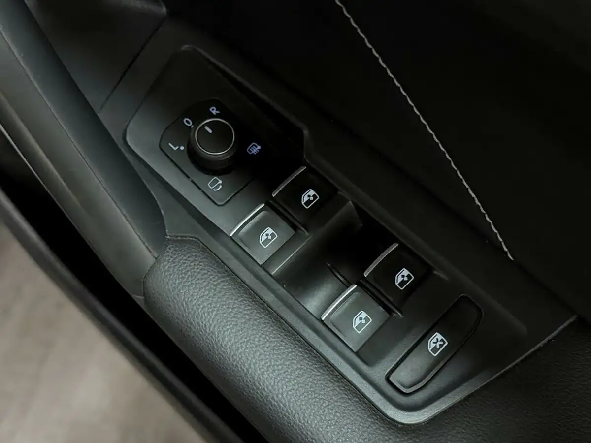 2021-volkswagen-tiguan-allspace-15-tsi-r-line-tech-big-20