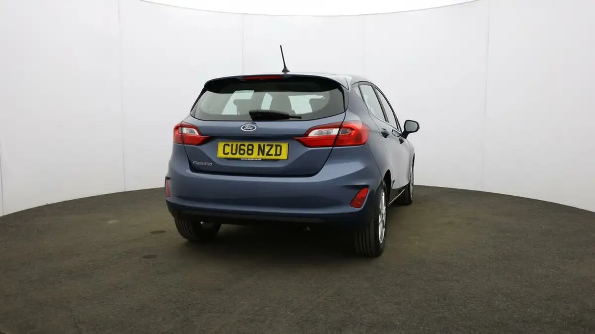 2018-ford-fiesta-11-ti-vct-zetec-5d-big-52