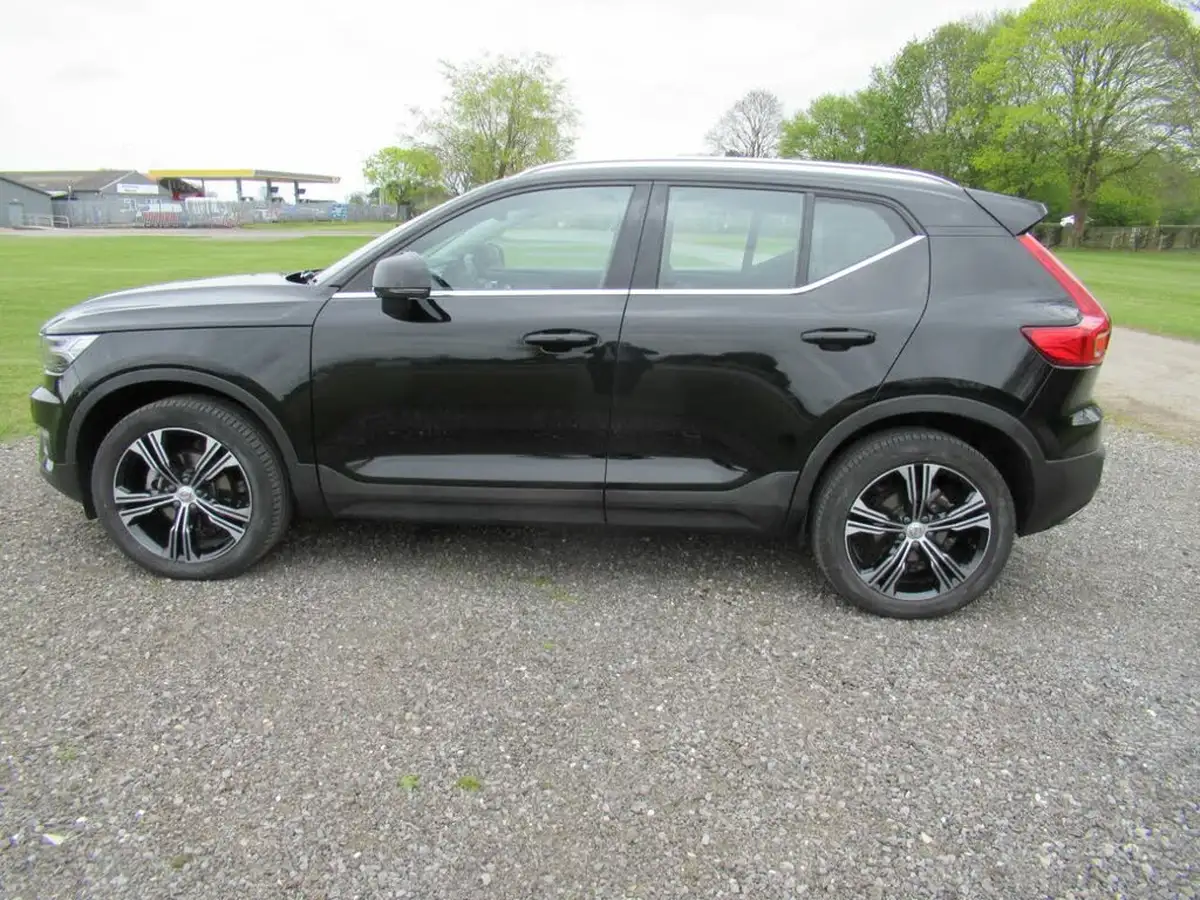 2020-volvo-xc40-15-t3-inscription-pro-geartronic-big-2