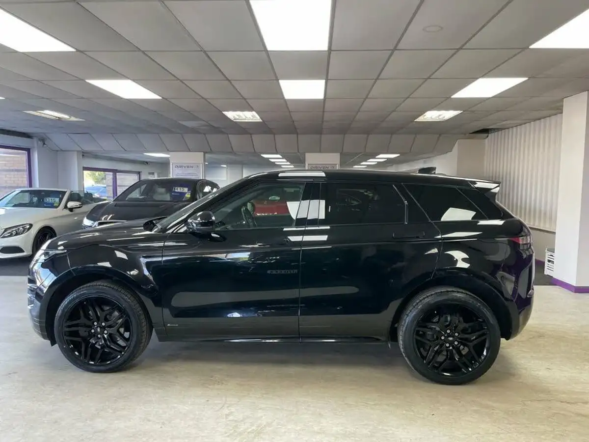 2019-land-rover-range-rover-evoque-20-d150-r-dynamic-big-8