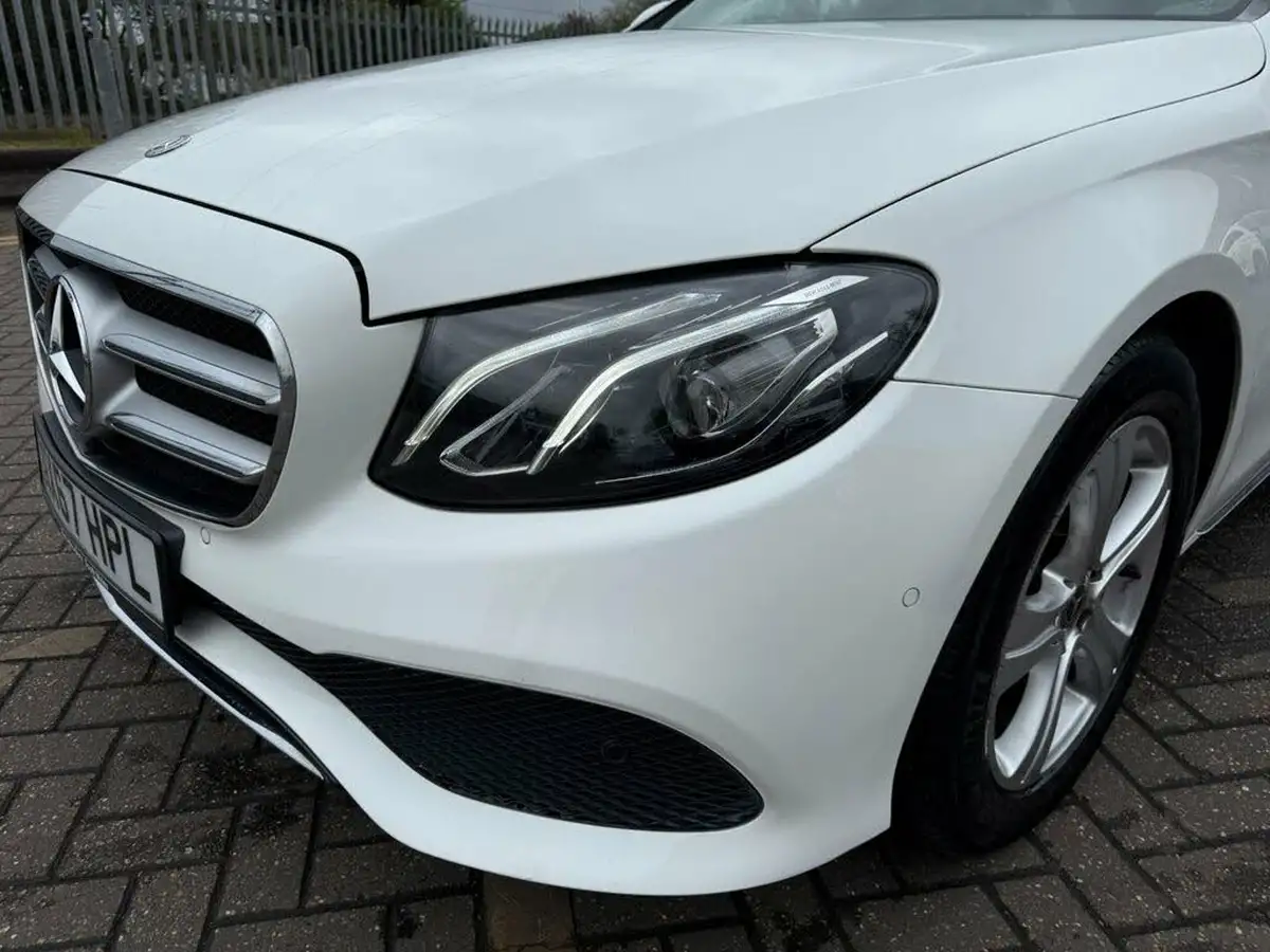 2017-mercedes-benz-e-class-20d-e220d-se-ss-estate-5d-big-14