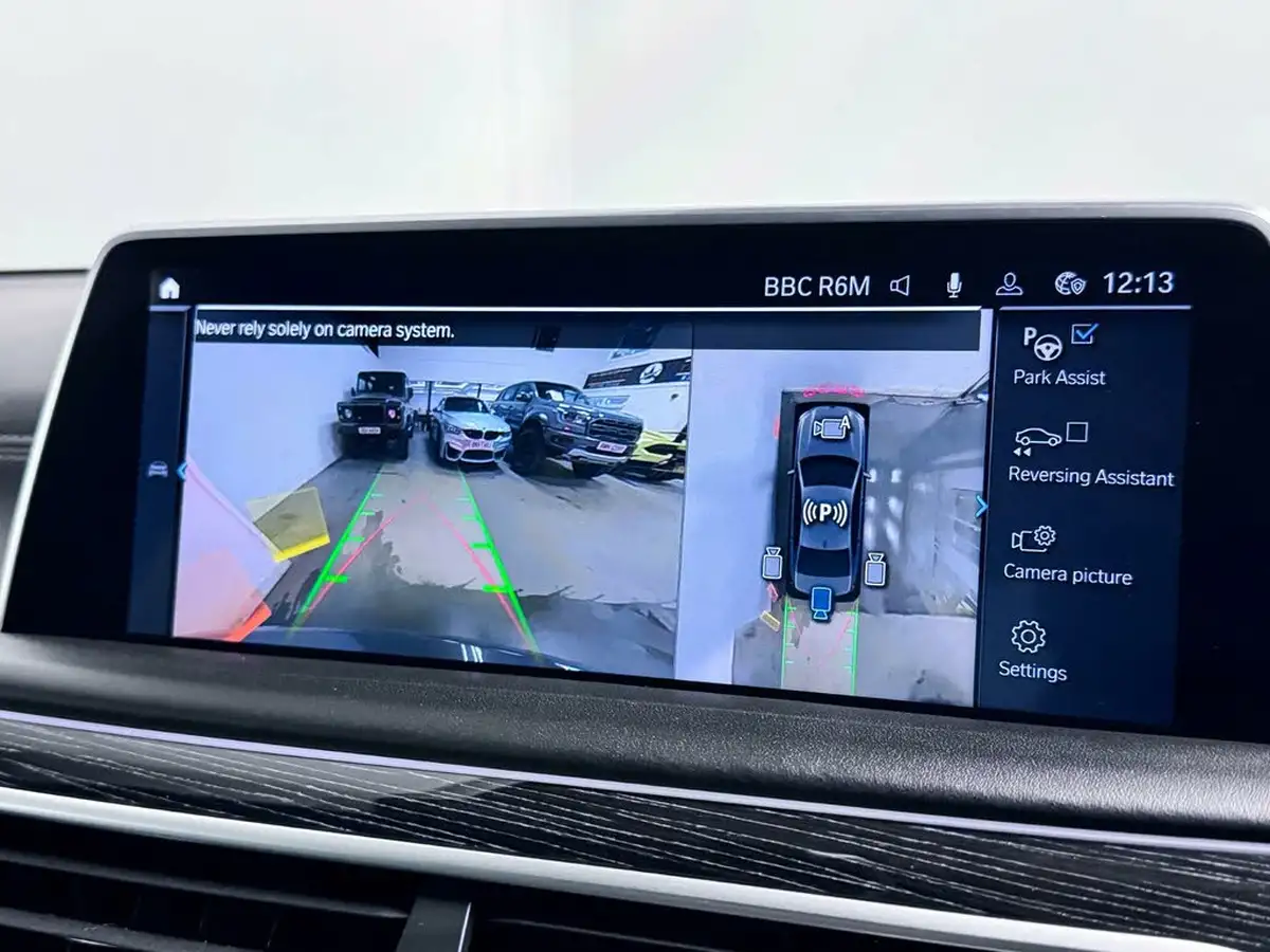 2022-bmw-7-series-30-745e-m-sport-big-40