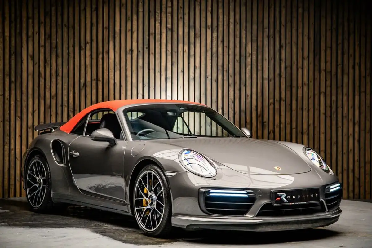 2017-porsche-911-38-turbo-s-cabriolet-big-10
