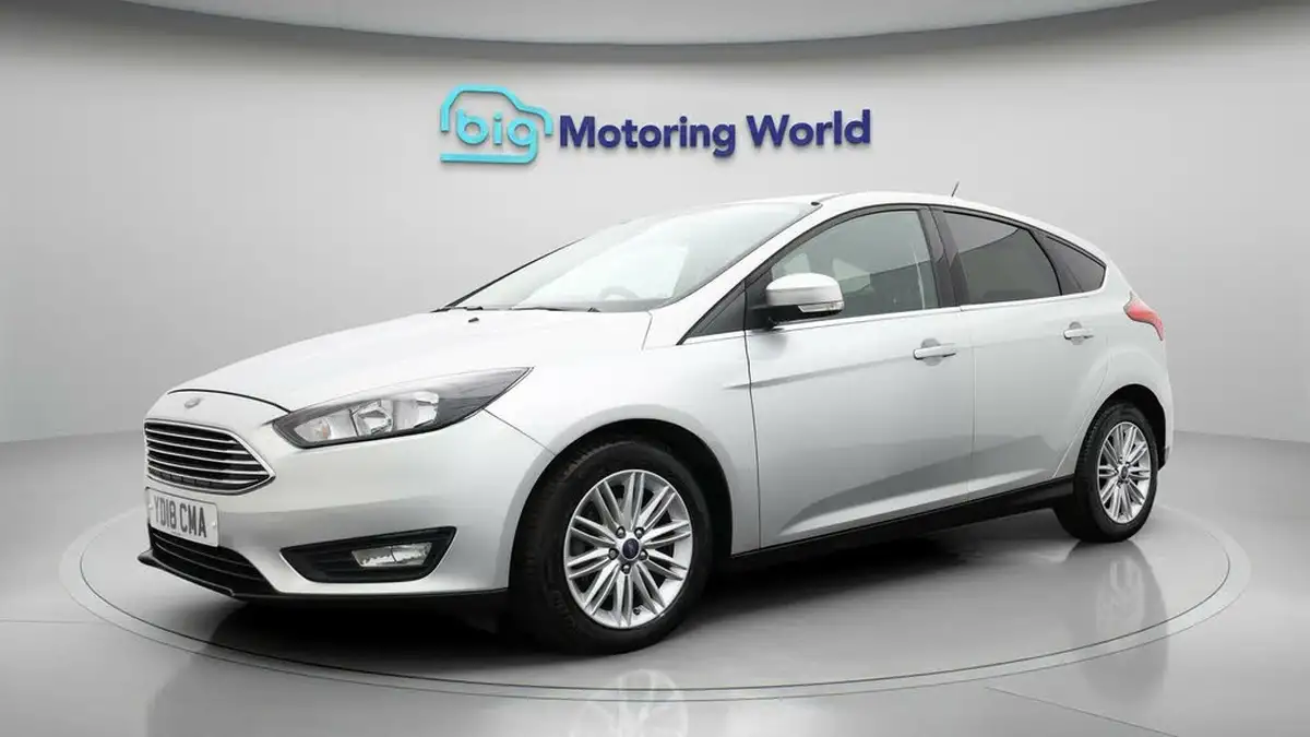2018-ford-focus-10t-zetec-edition-125ps-hatchback-auto-big-2